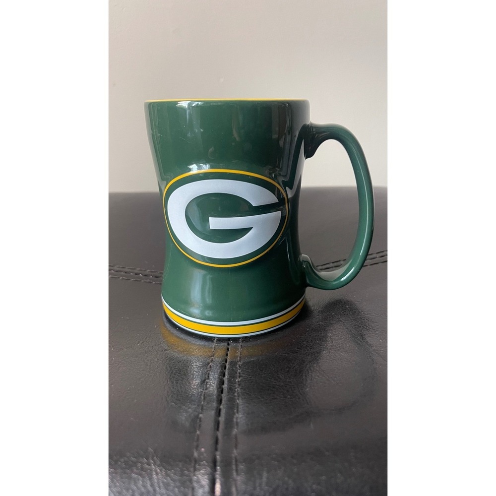 Green Bay Packers NFL Coffee Mug Boelter Brands Green Yellow Ceramic 2012 Logo